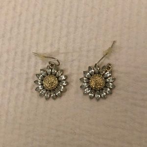 Flower earrings
